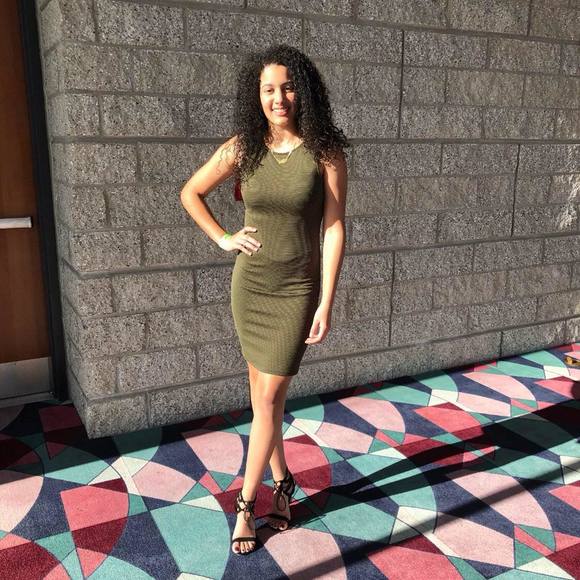 Meet your Posher, Yaritza - Picture 1 of 1